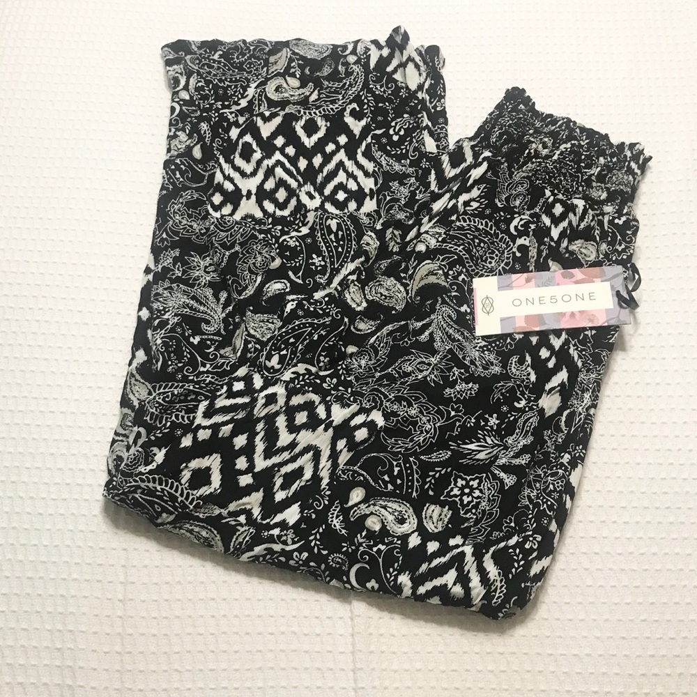 Fashion Nova Palazzo Pants Black/White
